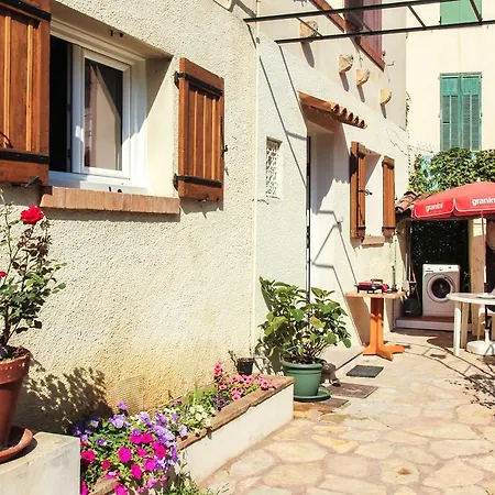 Studio Grignan Διαμέρισμα